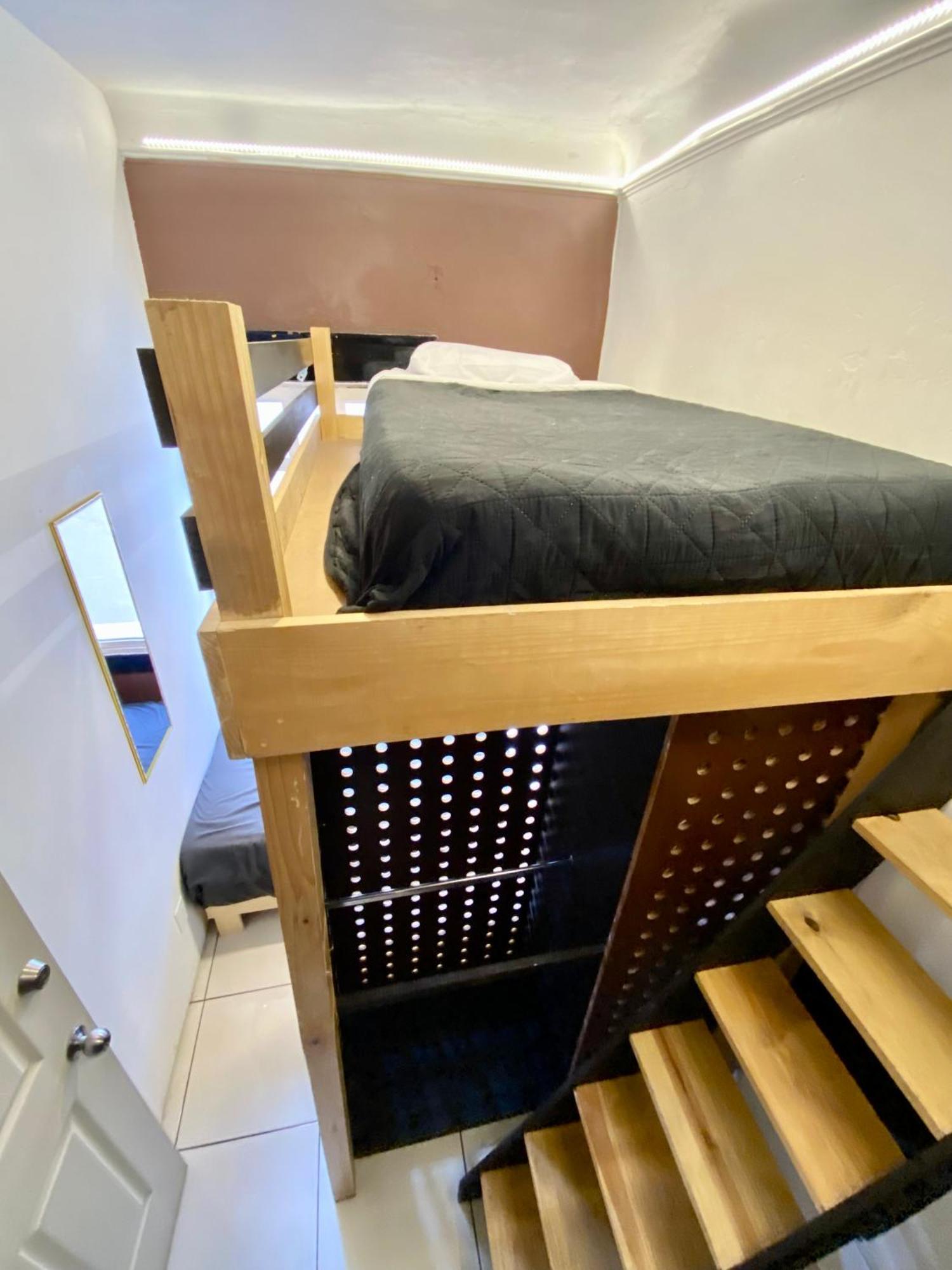 Guest house Roomies - Roma Sur *