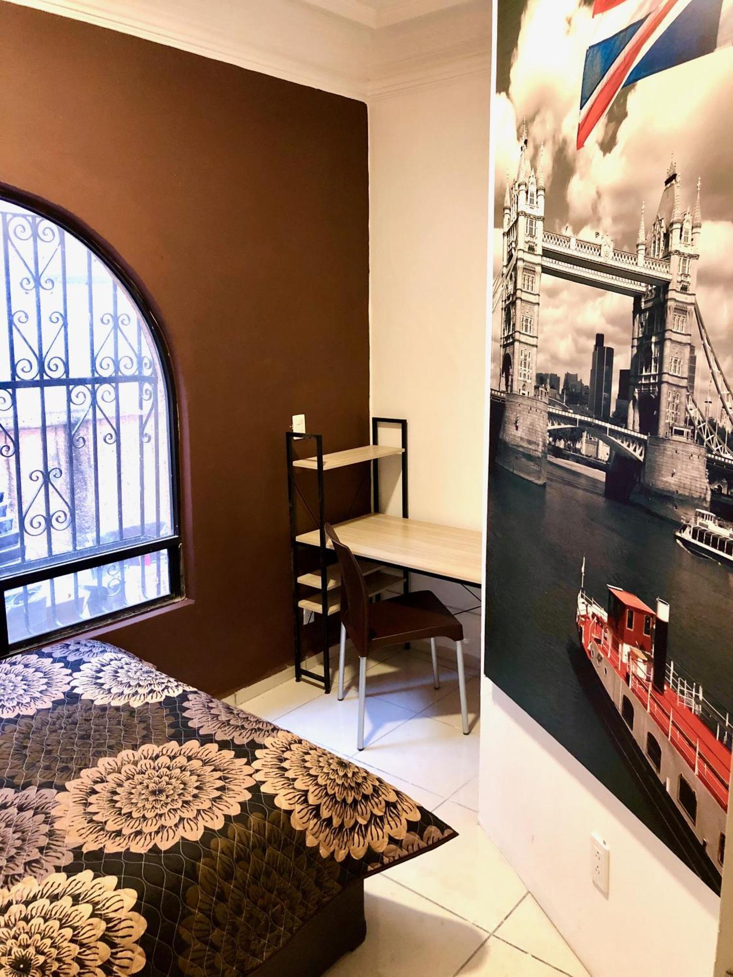 Roomies - Roma Sur Guest house