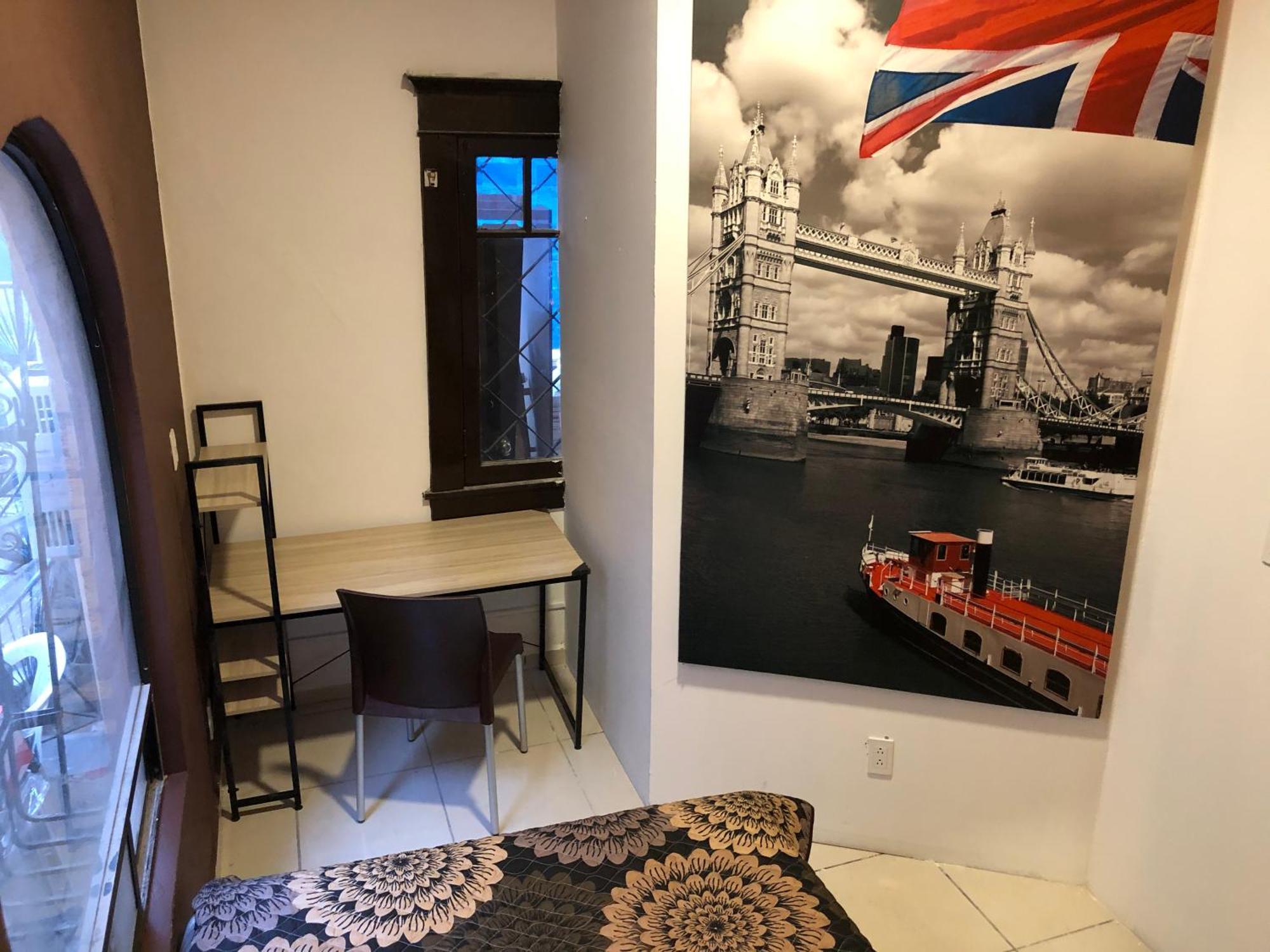 Guest house Roomies - Roma Sur Mexico City